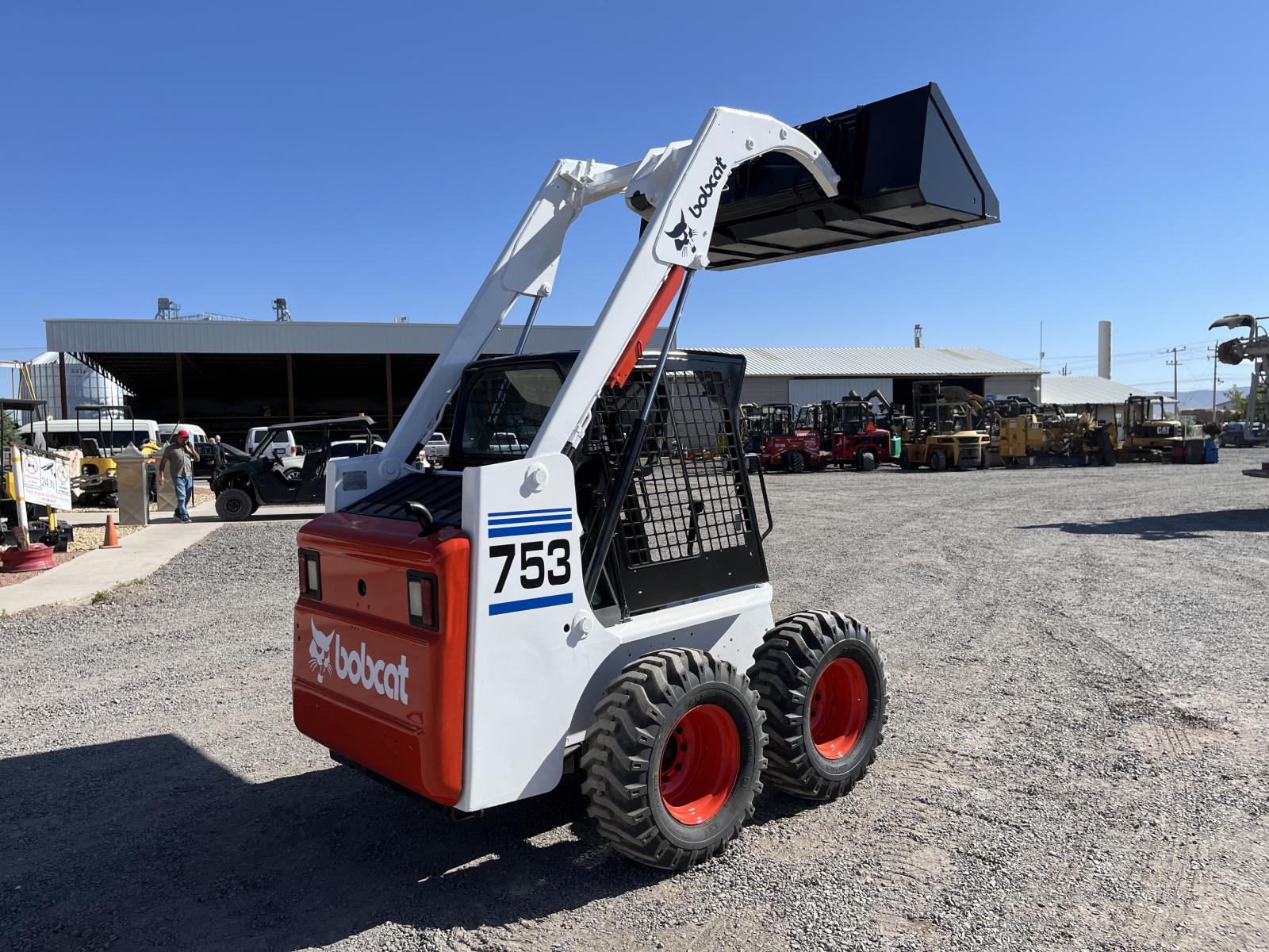 MINICARGADOR BOBCAT 753 Venta De Maquinaria Wiebe
